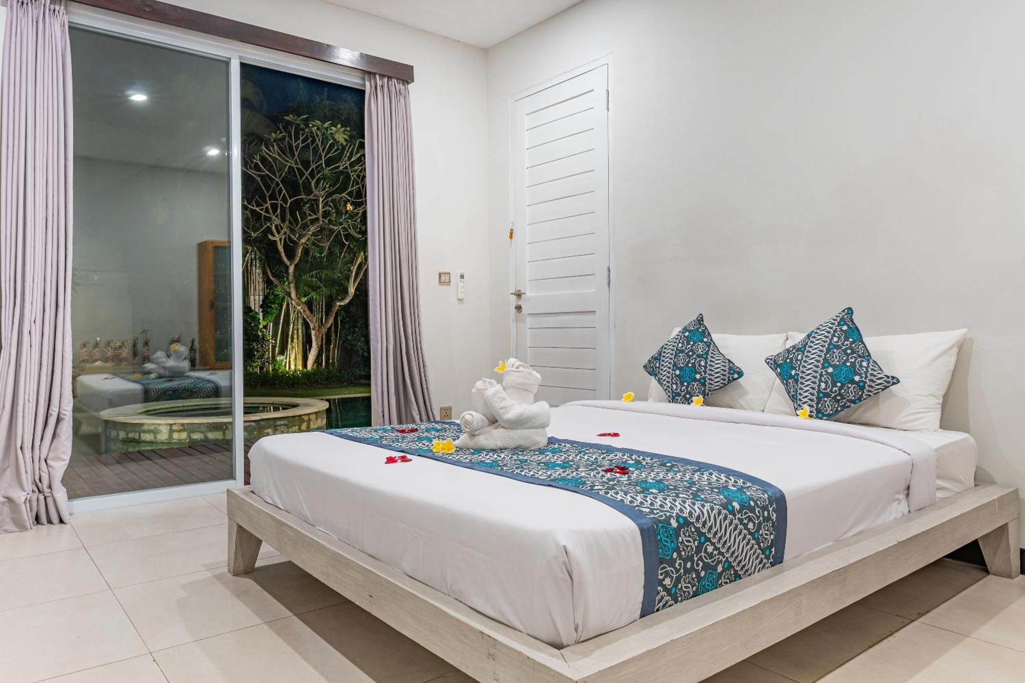 Luxury - Villa K - Central Seminyak Exterior photo