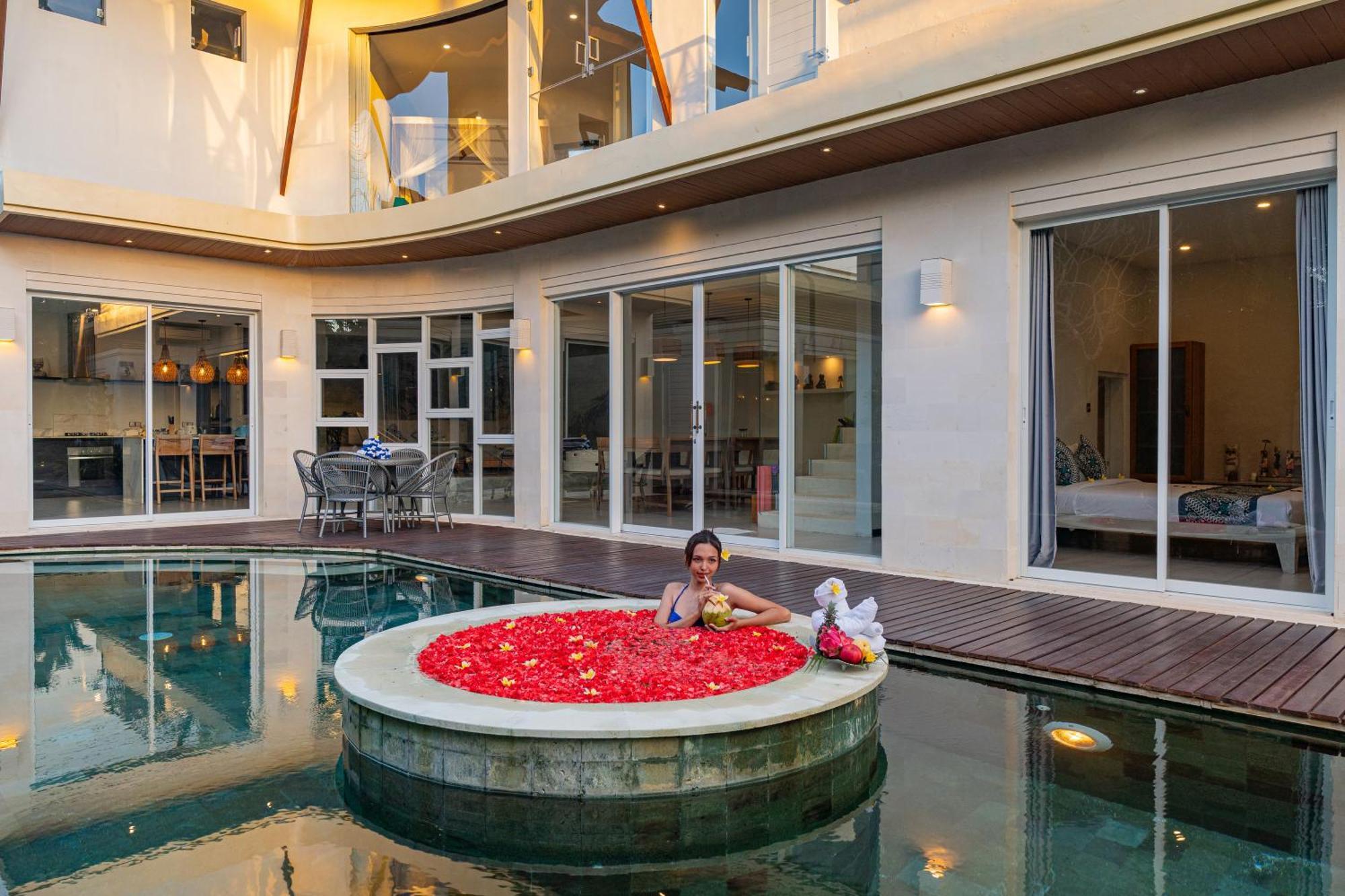Luxury - Villa K - Central Seminyak Exterior photo