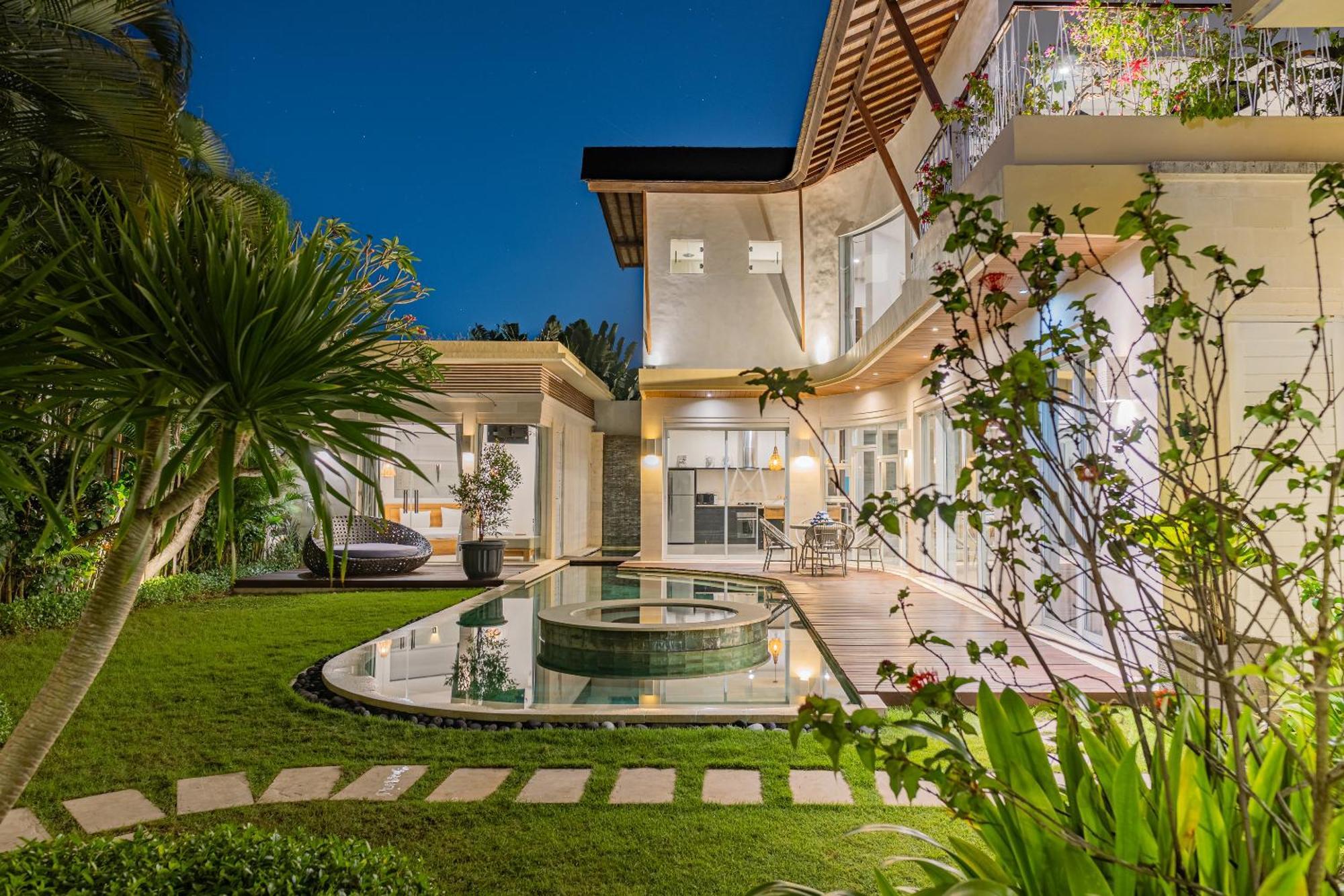 Luxury - Villa K - Central Seminyak Exterior photo