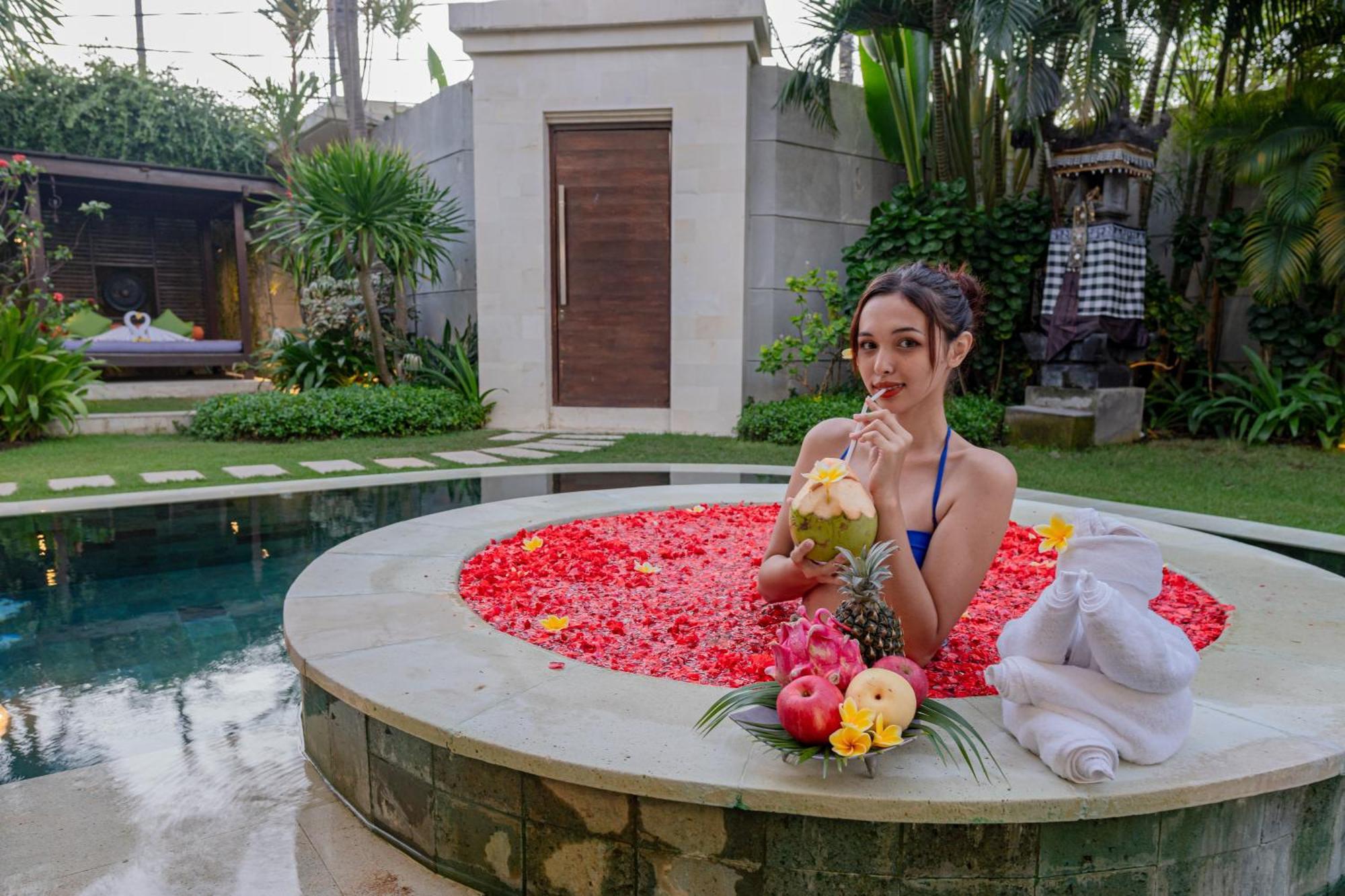 Luxury - Villa K - Central Seminyak Exterior photo